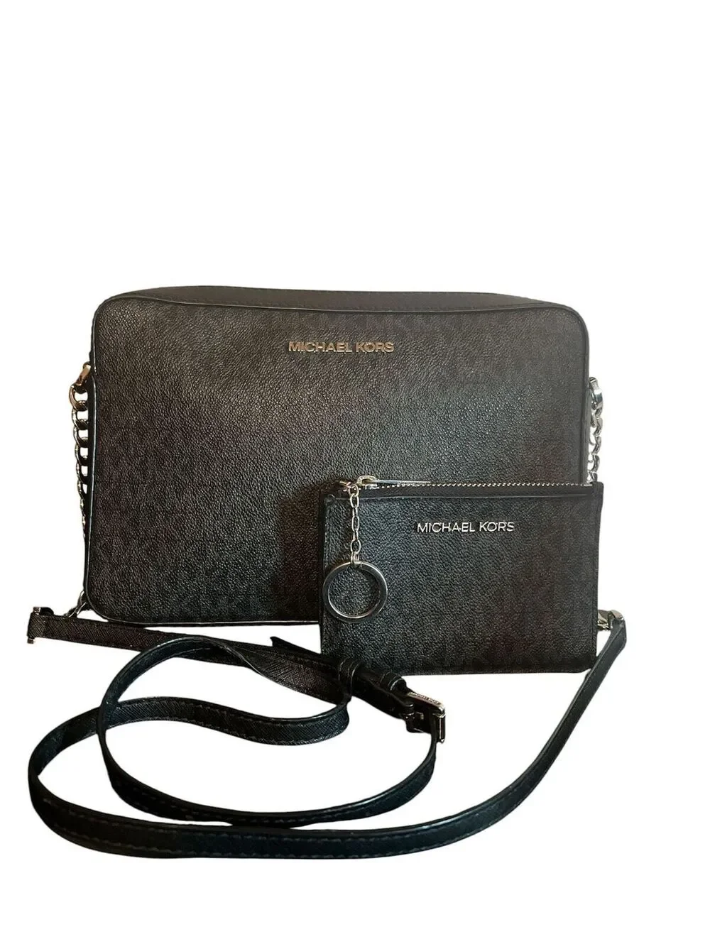 MK91. Michael Kors Jet Set Large East West Crossbody Bag w/coin wallet set